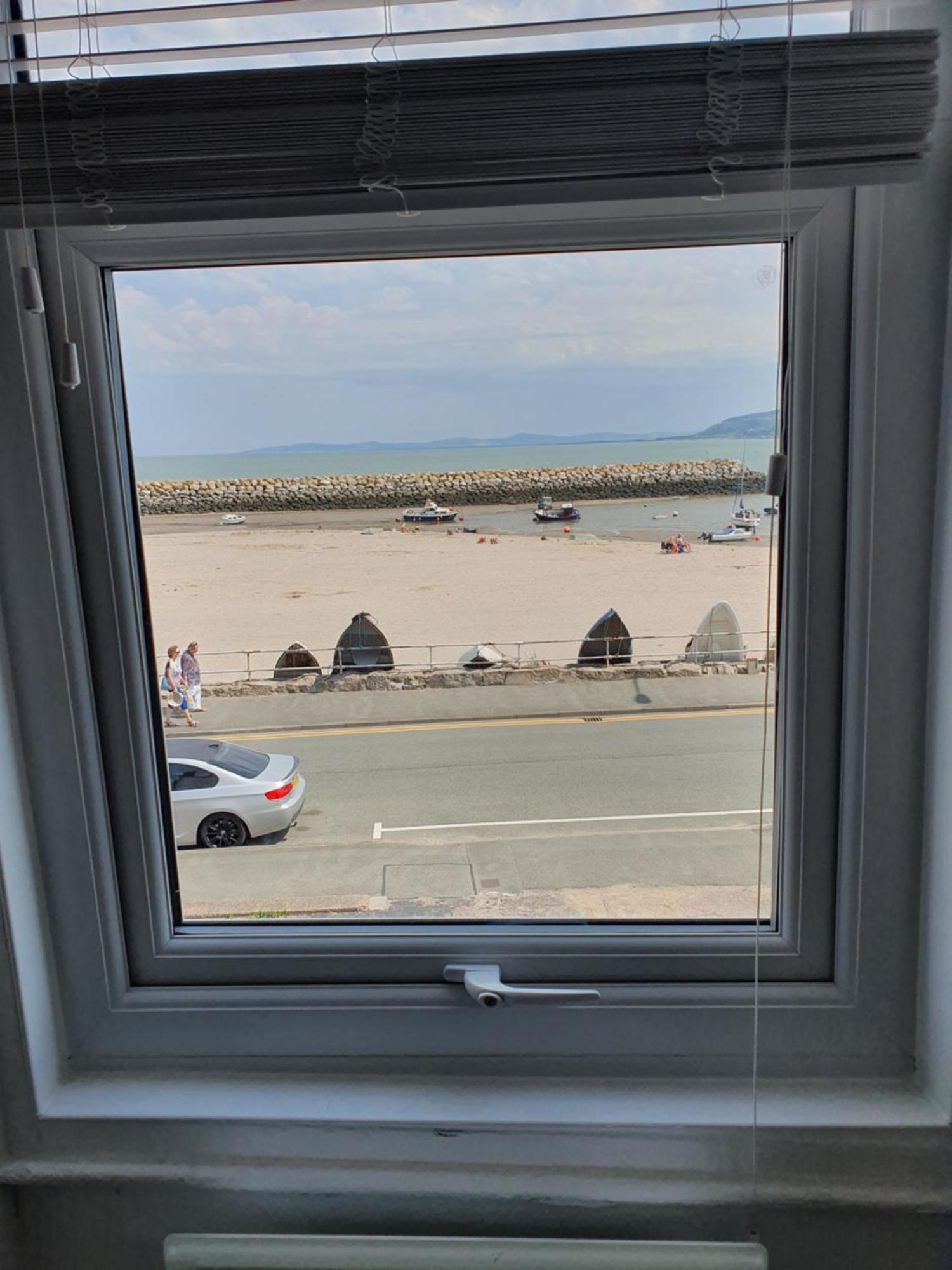 3 Harbour Views Lejlighed Rhôs-on-Sea Eksteriør billede